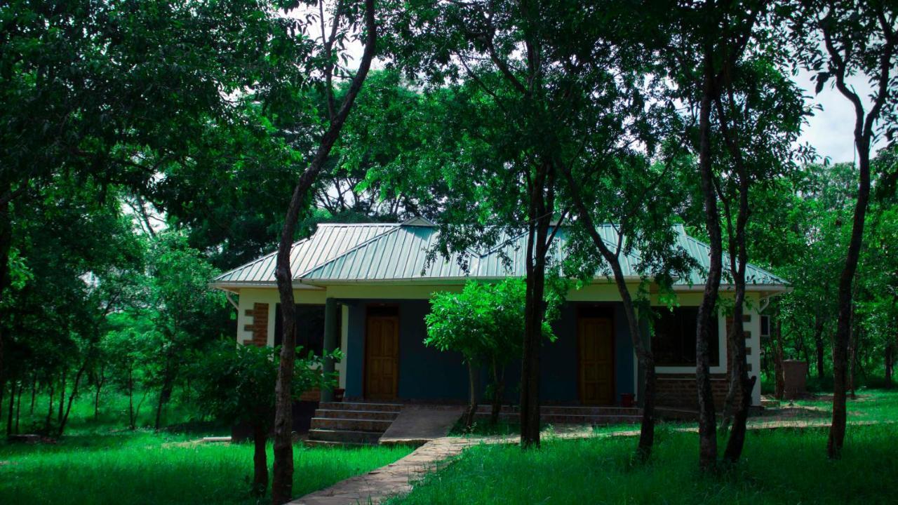 Mantis Lodge & Camping Site Morogoro Bagian luar foto