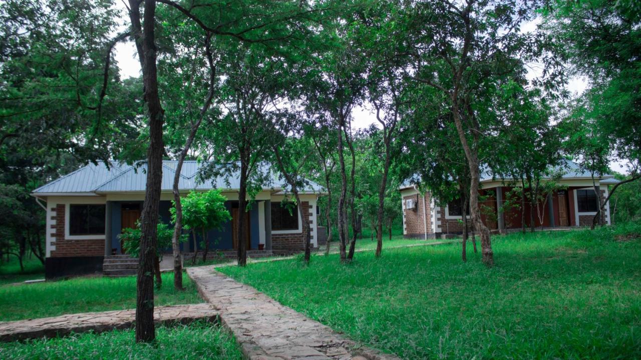 Mantis Lodge & Camping Site Morogoro Bagian luar foto