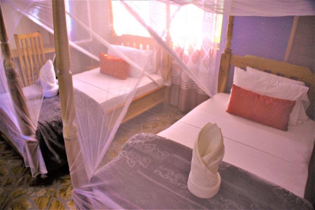 Mantis Lodge & Camping Site Morogoro Bagian luar foto